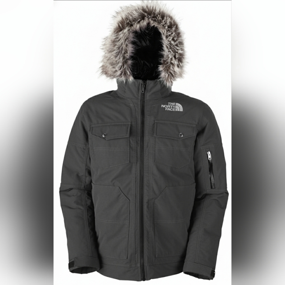 Like New Men's The North Face Grey Goose Down Winter Parka. Size M